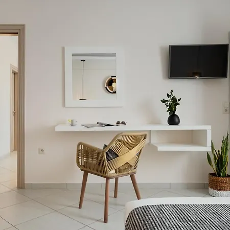 Appartement Ormos Holiday Studios